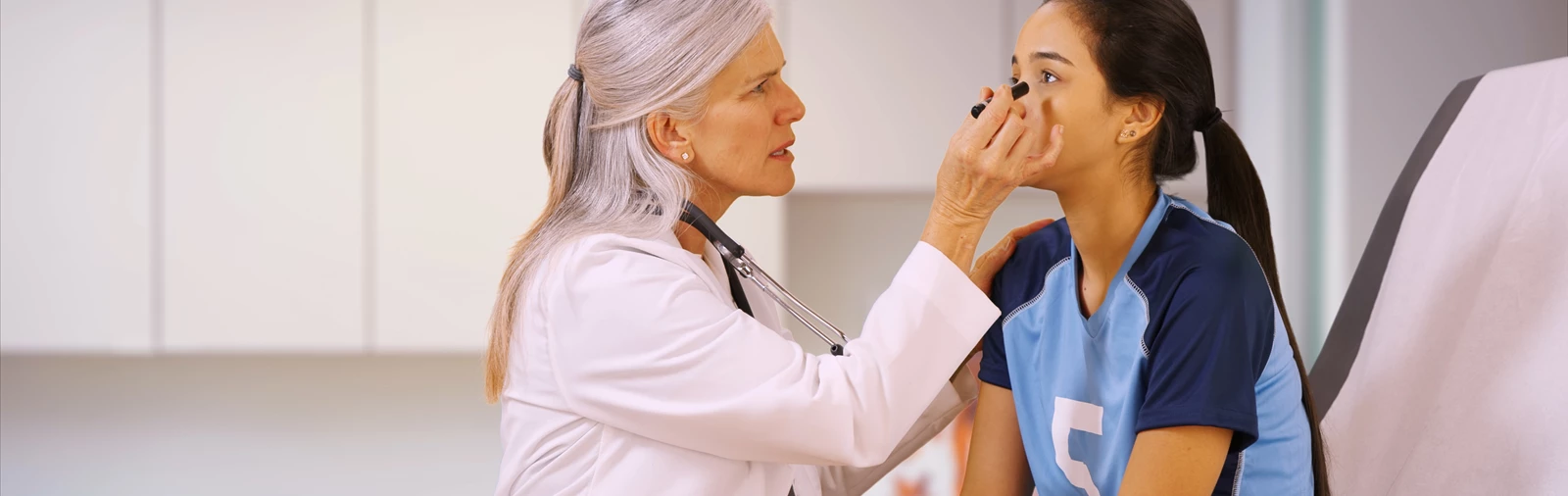 Should I Go to the Emergency Room or to My Doctor?
