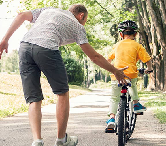 Easy ways to exercise as a family Post Header Image