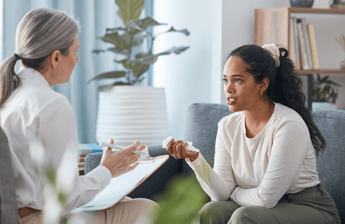 two people having a conversation